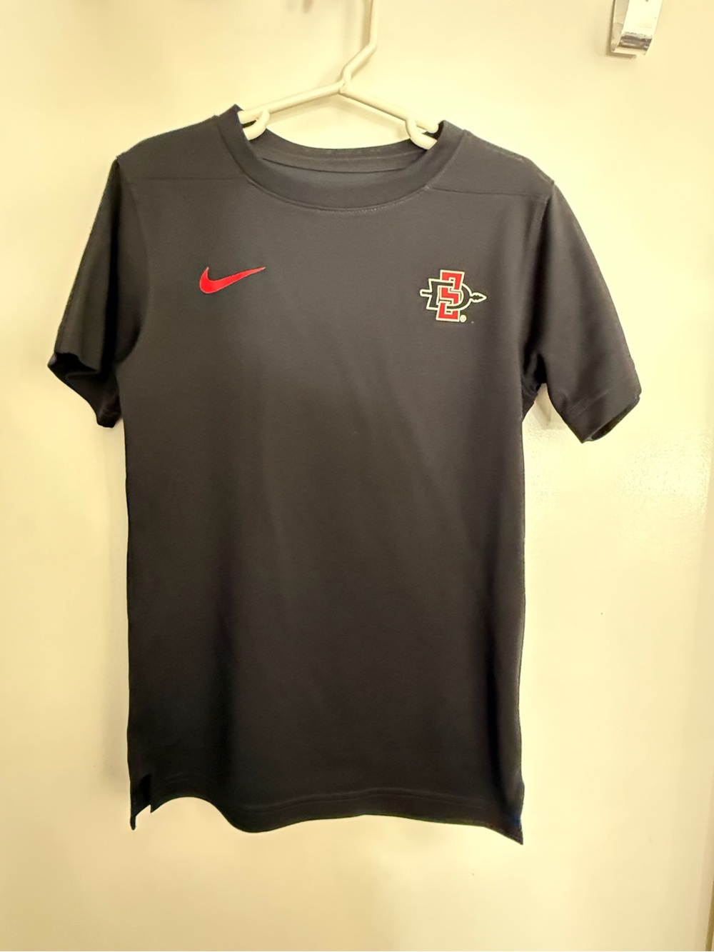EUC Kids Nike SDSU Active Black Shirt Dri Fit Size Small